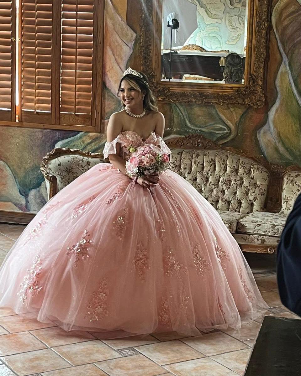 Quinceañera real 6